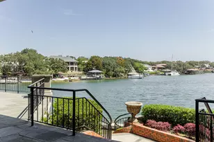 204 Laura Ln, Gulf Breeze, FL 32561 - Photo 20