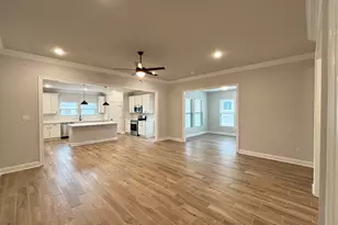 303 E Tweet St, Freeport, FL 32439 - Photo 6