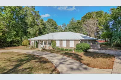 314 Lakeview Drive, Defuniak Springs, FL 32433 - Photo 2