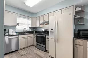 330 Bluefish Dr, Fort Walton Beach, FL 32548 - Photo 4