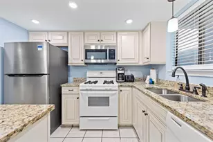 103 W Leslie Ln, Panama City Beach, FL 32407 - Photo 6