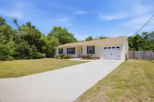101 SW Cowrie Ave, Fort Walton Beach, FL 32548 - Photo 2