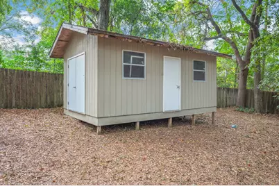 2401 Roberts Drive, Niceville, FL 32578 - Photo 42
