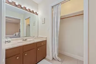 2401 Roberts Dr, Niceville, FL 32578 - Photo 28