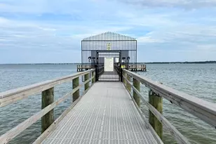 7453 Sunset Harbor Dr, Navarre, FL 32566 - Photo 50