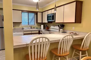 7453 Sunset Harbor Dr, Navarre, FL 32566 - Photo 8