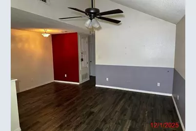 466 Sara Avenue, Mary Esther, FL 32569 - Photo 2