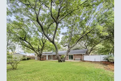 425 Stahlman Avenue, Destin, FL 32541 - Photo 1