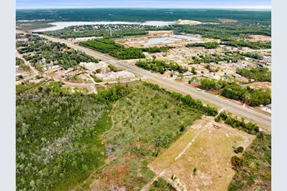 12135 Highway 77, Southport, FL 32409 - Photo 8