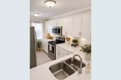 3857 Indian Trail #UNIT 305, Destin, FL 32541 - Photo 6