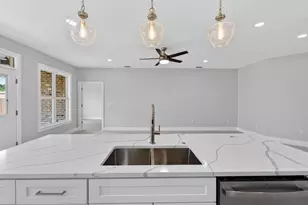 505 Apache St, Fort Walton Beach, FL 32547 - Photo 36