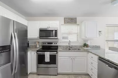 8436 Gulf Boulevard #UNIT 321, Navarre, FL 32566 - Photo 26