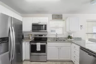 8436 Gulf Blvd, Navarre, FL 32566 - Photo 26