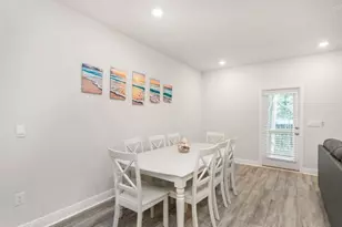 1028 McLaren Cir, Fort Walton Beach, FL 32547 - Photo 10