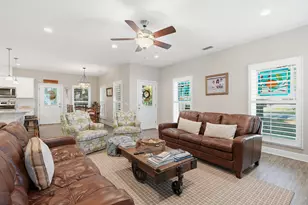 72 13th Street St, Apalachicola, FL 32320 - Photo 8