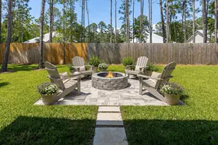 61 E Grizzly St, Freeport, FL 32439 - Photo 6