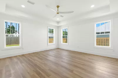 61 E Grizzly Street, Freeport, FL 32439 - Photo 18