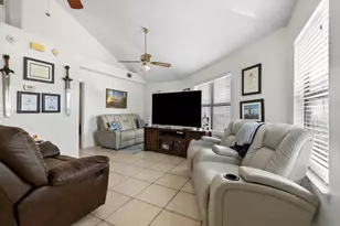 6904 Sea Turtle Cir, Navarre, FL 32566 - Photo 26
