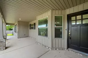 2045 Broad St, Crestview, FL 32536 - Photo 4