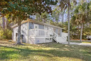 438 E Nursery Rd, Santa Rosa Beach, FL 32459 - Photo 2