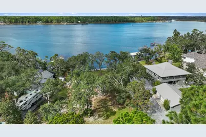 448 Holly Point Road, Freeport, FL 32439 - Photo 4