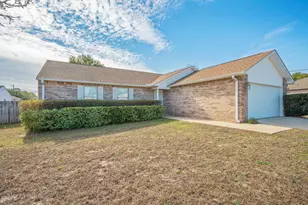 3304 Skywagon Dr, Crestview, FL 32539 - Photo 1