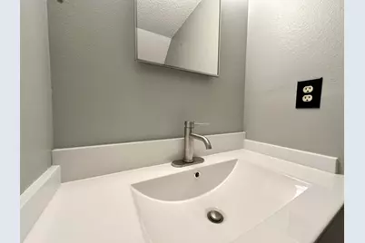 223 Oxford Court, Mary Esther, FL 32569 - Photo 18