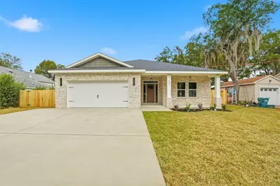 15 Plew Avenue, Shalimar, FL 32579 - Photo 1
