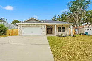 15 Plew Ave, Shalimar, FL 32579 - Photo 1