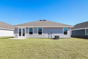 135 Eunola Ln, Freeport, FL 32439 - Photo 32