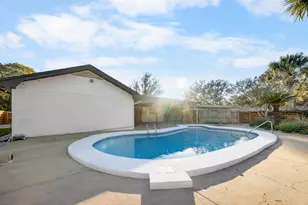 633 NE Merioneth Dr, Fort Walton Beach, FL 32547 - Photo 36