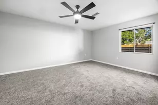633 NE Merioneth Dr, Fort Walton Beach, FL 32547 - Photo 24