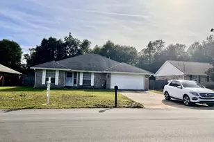 2822 Atoka Trail, Crestview, FL 32539 - Photo 2
