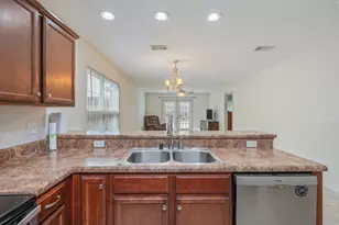 407 Eisenhower Dr, Crestview, FL 32539 - Photo 12
