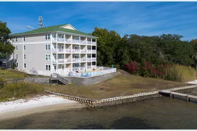 1409 W Highway 98 Highway #202, Mary Esther, FL 32569 - Photo 42