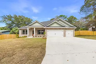 324 Hillcrest Ave, Valparaiso, FL 32580 - Photo 1