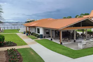 2100 W Beach Dr, Panama City, FL 32401 - Photo 14
