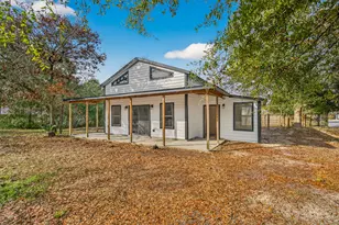 105 E Renoir Rd, Defuniak Springs, FL 32433 - Photo 2