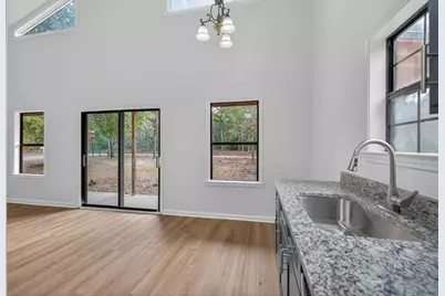 105 E Renoir Road, Defuniak Springs, FL 32433 - Photo 10