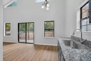 105 E Renoir Rd, Defuniak Springs, FL 32433 - Photo 10