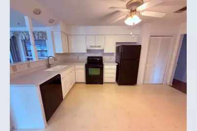 301 Dawn Lane, Mary Esther, FL 32569 - Photo 10