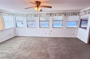 301 Dawn Ln, Mary Esther, FL 32569 - Photo 14