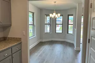 187 Ridgeway Cir, Crestview, FL 32536 - Photo 6