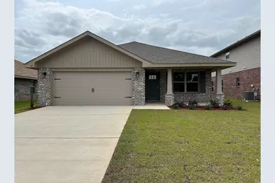 183 Ridgeway Circle, Crestview, FL 32536 - Photo 2