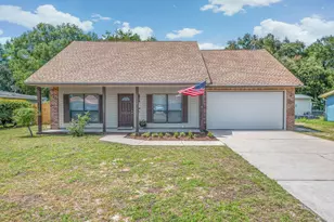 38 NW Poulton Dr, Fort Walton Beach, FL 32548 - Photo 2