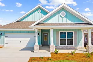 19 E Gray Owl Dr, Freeport, FL 32439 - Photo 1