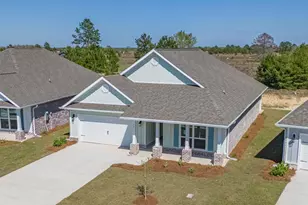 39 E Gray Owl Dr, Freeport, FL 32439 - Photo 2