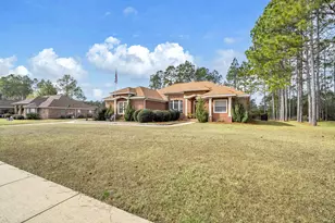 180 Gulf Pines Ct, Freeport, FL 32439 - Photo 6