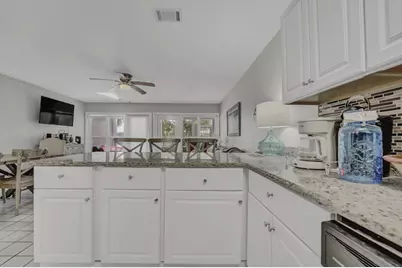 8046 E Co Highway 30A 2, Inlet Beach, FL 32461 - Photo 10