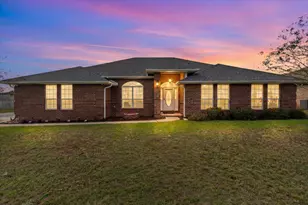 2145 Hagood Loop, Crestview, FL 32536 - Photo 1